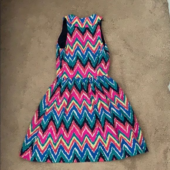 Lilly Pulitzer Sherlynn Dress - Picture 2 of 4